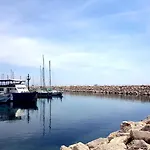 Apartman Ithaki Phinikoudes No. 102 *