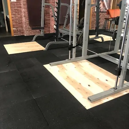 Ithaki Phinikoudes No. 102 * לרנקה