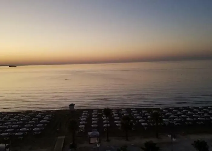 アパート Ithaki Phinikoudes No. 102 *