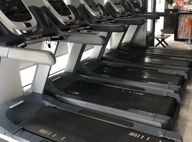 Ithaki Phinikoudes No. 102 アパート