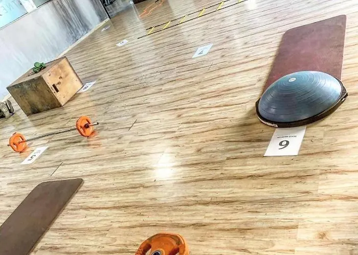 Ithaki Phinikoudes No. 102 アパート ラルナカ