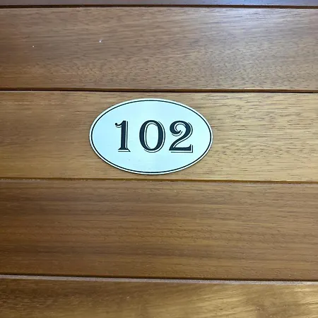 Ithaki Phinikoudes No. 102 * Larnaca