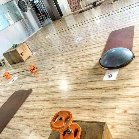 伊萨基菲尼库迪斯102号公寓 公寓 拉纳卡