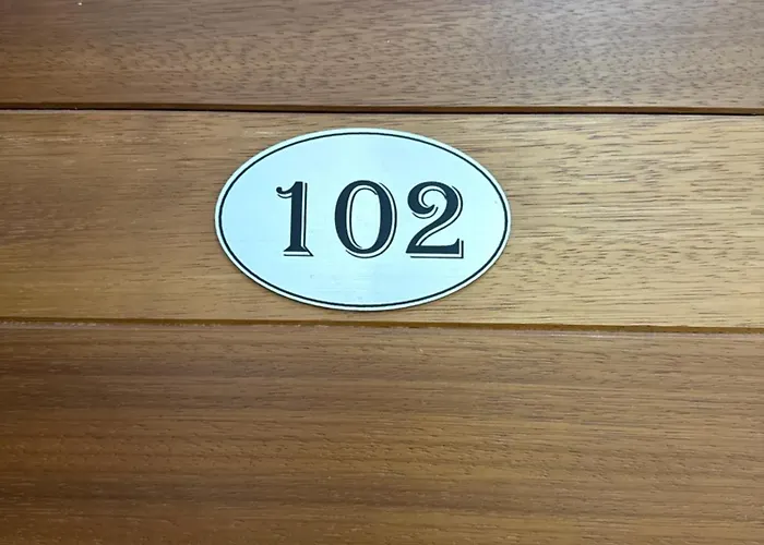 Ithaki Phinikoudes No. 102 * Larnaca